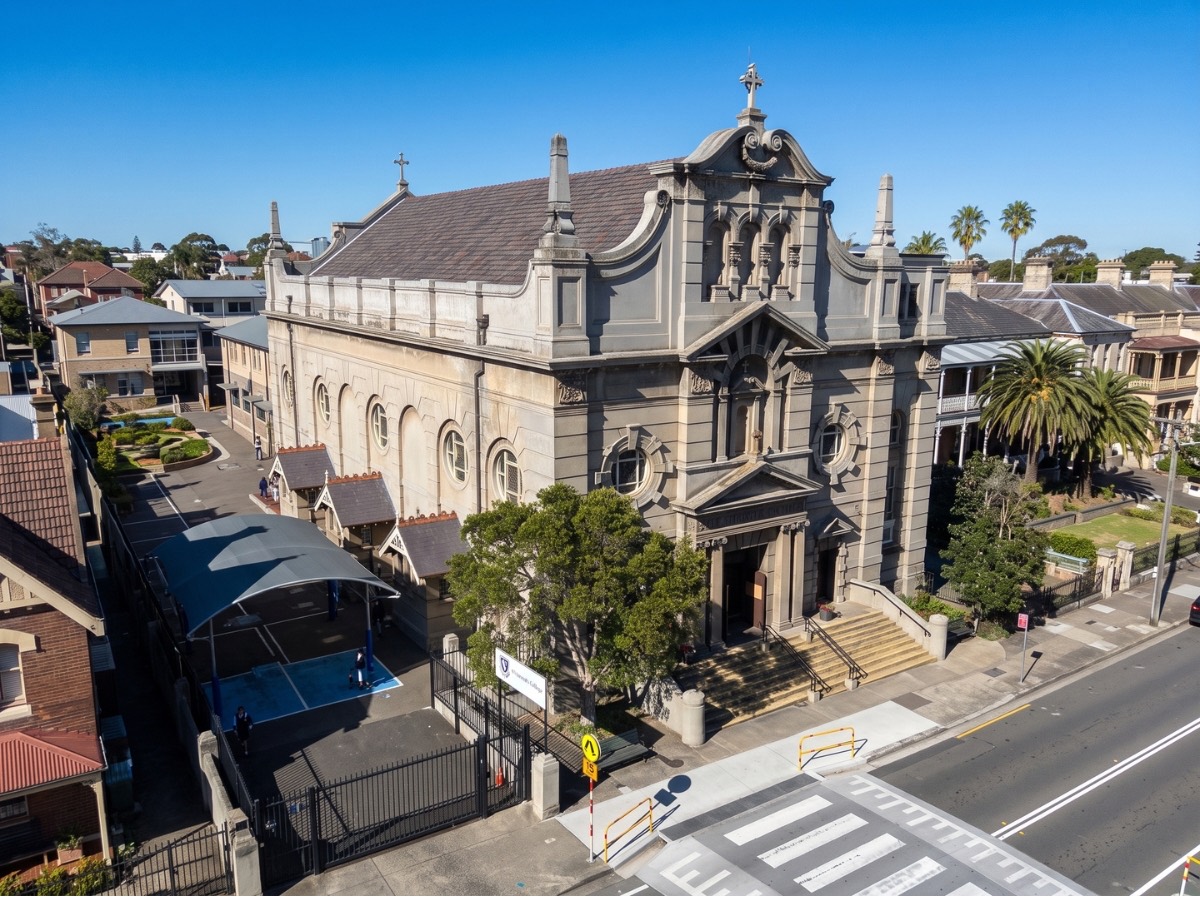 St Vincent's Catholic School — pressure washing by rope access